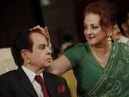 Saira banu shared how she and the entire family dealt with the situation When Dilip Kumar Refused To Work With Saira Banu Deccan Herald