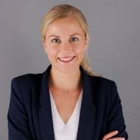 300+ Profile mit dem Suchbegriff „Estelle“