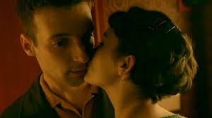 A tale of war and romance mixed in with history. The 25 Best French Romantic Films Of All Time Taste Of Cinema Movie Reviews And Classic Movie Lists