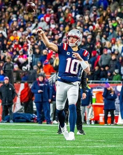 3 keys for the Patriots to secure a playoff win: bit.ly/4qNKRBH
