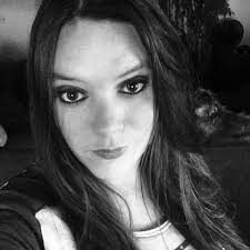 Parents of 5-6th graders, what are pros and cons of Chickasha public  schools and Verden Public schools. I'm trying to decide where to take my  new kids