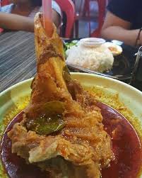 Nampak simple dan kuahnya tidak lah terlalu pekat tapi tak tahu apa rahsia sehingga menjadi sangat sedap. 7 Port Asam Pedas Famous Sedap Di Melaka Tak Pekena Tak Sah