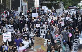 Долой короля»: США восстали против Трампа и его армии – ИА Реалист: новости  и аналитика