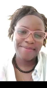 Odehye Gifty Ansah spotted rocking her Adehye shirt all the way from the  National Investment Bank in Cape Coast. @everyone #Adehye_News_Network