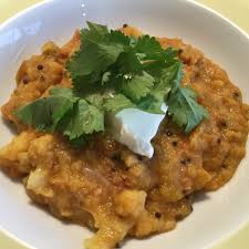 Whether it's chicken tikka masala, a veggie thai curry or crispy katsu, there's nothing quite like a gorgeous curry for putting a smile on everyone's face. Gebackenes Dal Blumenkohl Und Rote Linsen Gesund Und Gut 1 1
