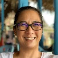 Shana Bergman's Instagram, Twitter & Facebook