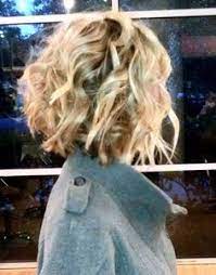 Short Haircuts For Women 10 Curly Bob Hairstyles For 2021 Pretty Designs Curly Bob Hairstyles Curly Hair Styles Blonde Curly Bob