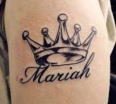 Name Tattoo With Crown Tacli Isim Dovmesi Dovme Dovmeli Kadin Tattoo