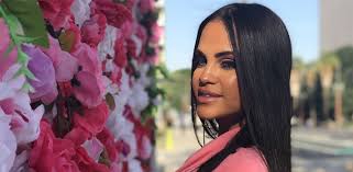 Bad bunny, natti natasha & becky g (video concept). Natti Natasha Becky G Sin Pijama 1 4 1 Apk Download Com Ikhdev Nattinatashatopsongs Apk Free