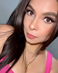 Alexandra Burgos's Instagram, Twitter & Facebook