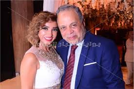 روجينا تتذكر بدايتها الفنية من خلال إعلان صابون لوكس بالتسعينيات. ØµÙˆØ± Ø±ÙˆØ¬ÙŠÙ†Ø§ ØªØ®Ø·Ù Ø§Ù„Ø£Ù†Ø¸Ø§Ø± Ø¨Ù€ Ù„ÙˆÙƒ Ø¬Ø¯ÙŠØ¯ Ø¨Ø²ÙØ§Ù Ù†Ø¬Ù„ Ø®Ø§Ù„Ø¯ Ø²ÙƒÙŠ Ø¨ÙˆØ§Ø¨Ø© Ø£Ø®Ø¨Ø§Ø± Ø§Ù„ÙŠÙˆÙ… Ø§Ù„Ø¥Ù„ÙƒØªØ±ÙˆÙ†ÙŠØ©