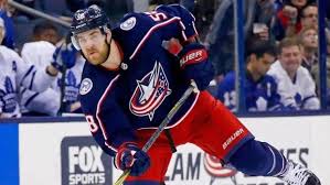 David savard signed a 5 year / $21,250,000 contract with the columbus blue jackets, including $21,250,000 guaranteed, and an annual average salary of $4,250,000. David Savard Traded To Tampa Bay Lightning In Multi Team Deal Tsn Ca