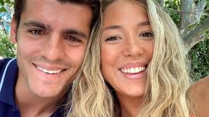 Y es que la atractiva pareja acaba de dar la bienvenida a su tercer hijo, al que han llamado edoardo. Alice Campello Ha Partorito Nato Terzo Figlio L Annuncio Di Papa Morata