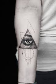 Tattoo Roma Alessandro Capozzi Aureo Tattoo Tattoos Minimalist Tattoo Eye Of Providence Tattoo
