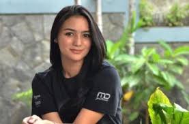 Citra kirana, si cantik satu ini memang selalu dinantikan penggemarnya. 4 Lelaki Citra Kirana Sebelum Rezky Aditya Dari Artis Hingga Pengusaha Matamata Com