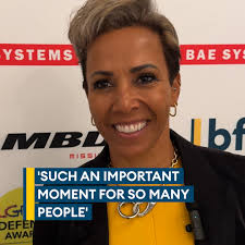 Emma Harris (@EHarris_11)