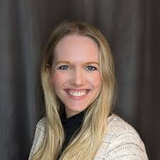 Alison Hight's Instagram, Twitter & Facebook