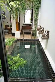 Gambar kolam ikan pada halaman rumah: Adem 21 Model Kolam Ikan Ukuran Mini Ini Cocok Untuk Teras Depan Rumah
