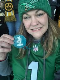 Sondra Fox's Instagram, Twitter & Facebook