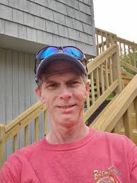 I want to have secret boyfriend I am married with 3 kids