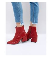 Lesley tucked up her jeans so the boots would show nicely. Shoppen Diese Stiefel Sehen Am Besten Zu Skinny Jeans Aus