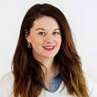 Leeanna Treadwell's Instagram, Twitter & Facebook