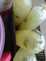 Then you can freeze the mint. Tak Perlu Beli Di Bazar Ini Resipi Lemon Air Pudina Ais Laici Asam Boi Rasanya Fresh Sedap Buat Anda Ketagih Keluarga