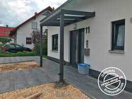 Ein Alu Hausturvordach Der Marke Rexovita Vsg 3m X 1 50m In Anthrazit Mit 8mm Verbundsicherheitsglas Hausturvordach Haus Aussenbereiche Hauseingang Gestalten