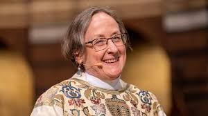 Rev. Maribeth Manoff ordained to the Priesthood