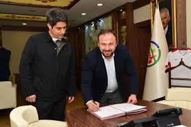 Sokak Hayvanlarina Modern Hayvan Barinagi Tokat