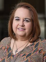 Lisa Tyner's Instagram, Twitter & Facebook