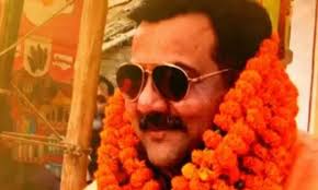 Battle for UP: Angry crowd drives away BJP MLA