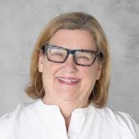 Joni Monroe's Instagram, Twitter & Facebook