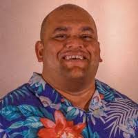 Dean Demello's Instagram, Twitter & Facebook