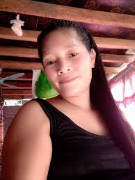 Ang babaeng pinalayas ng kanyang pamilya Nagiging asawa ng makapangyarihang  CEO"