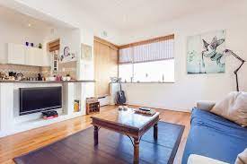 Kapstadt, nach johannesburg die zweitgrößte stadt südafrikas, zieht jahr für jahr millionen reisende florian bewertete flatlet in the heart of cape town in three anchor bay. Top Floor Apartment With Home Office Fiber Wifi Wohnungen Zur Miete In Kapstadt We Sudafrika
