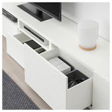 Diesmal geht es um die frage, ob man im schlafzimmer einen fernseher haben sollte oder nicht! Besta Tv Schrank Kombination Weiss Weiss Vassviken Schubladenfuhrungen Glatt Geschlossen 992 665 19 Bewertungen Preis Wo Zu Kaufen