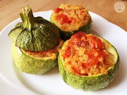La ricetta delle zucchine al forno è così semplice da farci domandare: Zucchine Tonde Ripiene Di Quinoa Ricette Al Volo