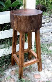 What Could Be Cheaper Than Free And Rhymes A Tree Tree Stump To Be Exact While Walking My Dog Friday Night I Spotted Wood Diy Diy Bench Outdoor Wood Stumps