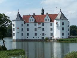 Glucksburg Castle Schloss In The Town Of Glucksburg Germany It Is One Of The Most Important Renaissance Castles Castle Places Around The World Castle House