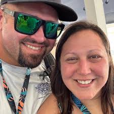 Mariano Bascon's Instagram, Twitter & Facebook