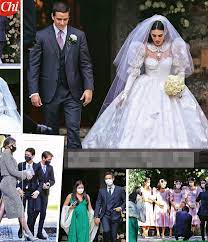 Oct 08, 2020 · l'ultimo figlio di silvio berlusconi è andato a nozze. Le Nozze Di Luigi Berlusconi Guarda Tutte Le Foto Di Famiglia Tgcom24