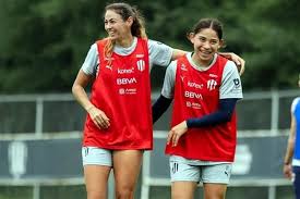 Que sea sonrisa de Semifinal, Rayadas