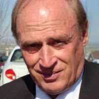 Dennis Melvin Hilliard (1948–2008)