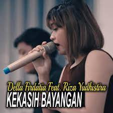 Lirik lagu cinta luar biasa della firdatia. Della Firdatia Kekasih Bayangan Feat Riza Yudhistira Songtext Musixmatch