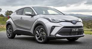 Toyota shīeichiāru) is a subcompact crossover suv produced by toyota.the development of the car began in 2013, led by toyota chief engineer hiroyuki koba. Toyota C Hr Facelift Debuts New 2 0l Hybrid Variant Paultan Org