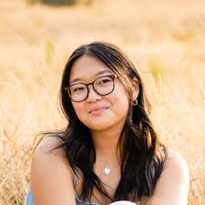 As the new quarter is in full swing I am excited to give some life updates! 