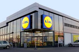 Βρες εδώ το πιο πρόσφατο φυλλάδιο lidl με προϊόντα υψηλής ποιότητας, μοναδικής φρεσκάδας και πάντα χαμηλής τιμής! Lody Ekipy Friza W Lidlu Mega Promocja Znamy Cene Super Express Wiadomosci Polityka Sport