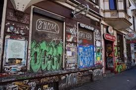 Use code gointh to get discounts upto 30% on best budget and luxury hotels in bremen. Das Viertel Bremens Szeneviertel Ist Absolut Sehenswert Misses Backpack