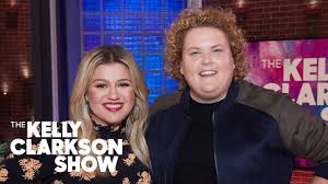 He got three balls, an old knife, a cat with one eye, and old blue bottle, and a lot of other exciting things. Fortune Feimster Just Wants A Coconut Cake From Tom Cruise Here S Why Gentnews